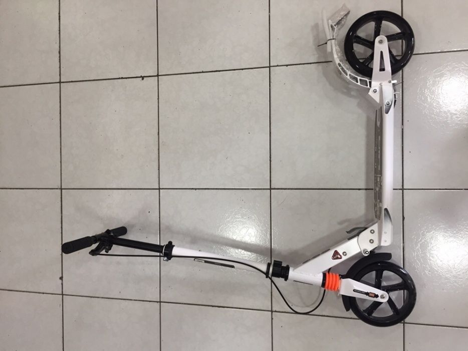 Самокат URBAN Scooter ручной тормоз