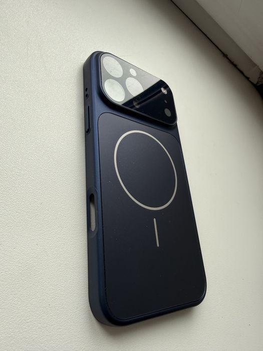 Чехлы на айфон 16про макс