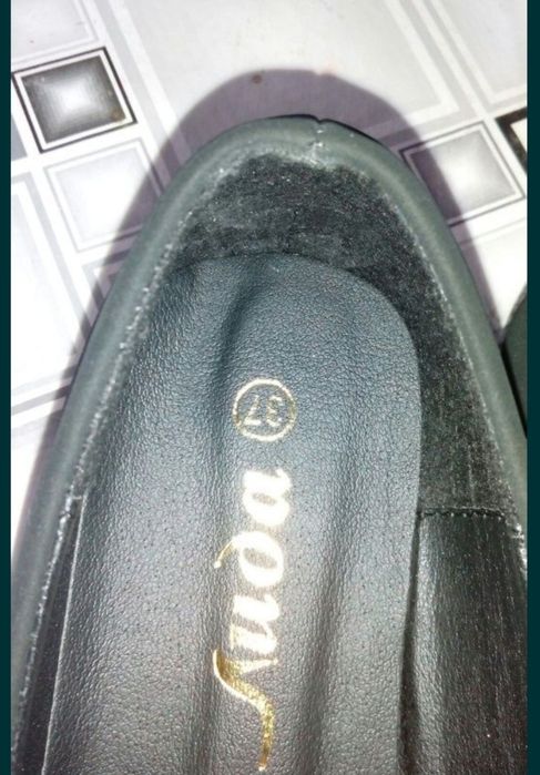 Продам новые балетки