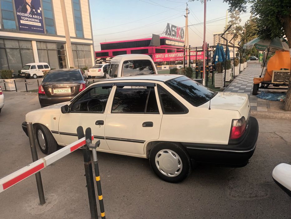 Daewoo Nexia 1 sons tramblor