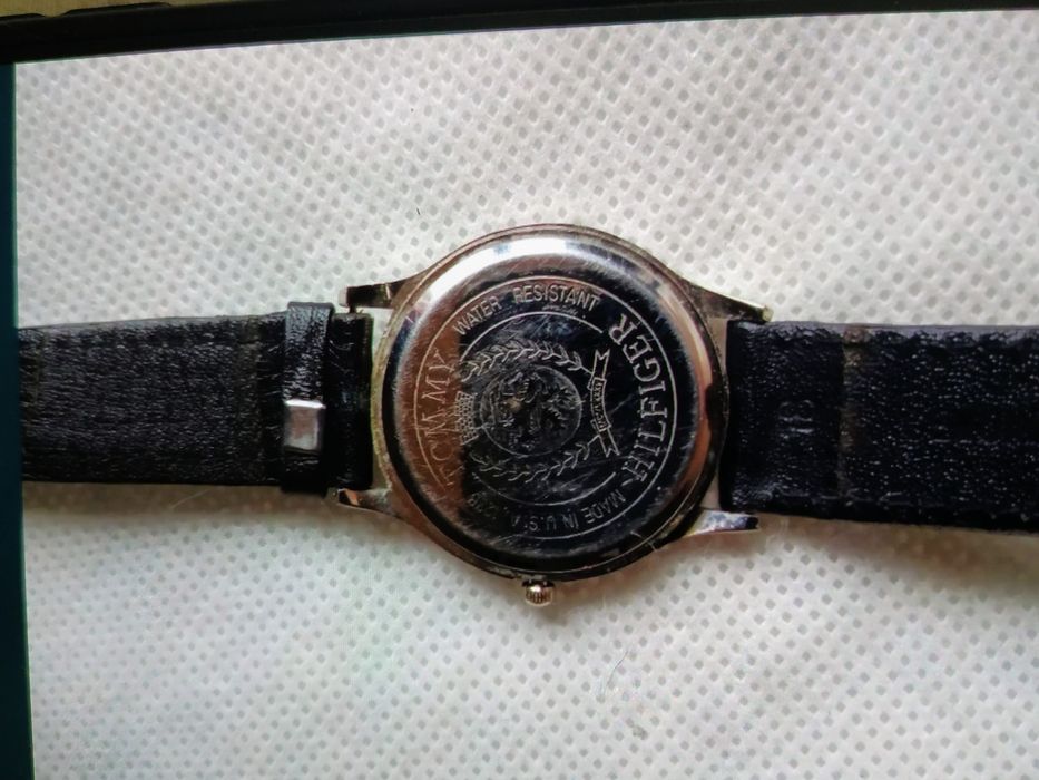 Часы наручные, унисекс.