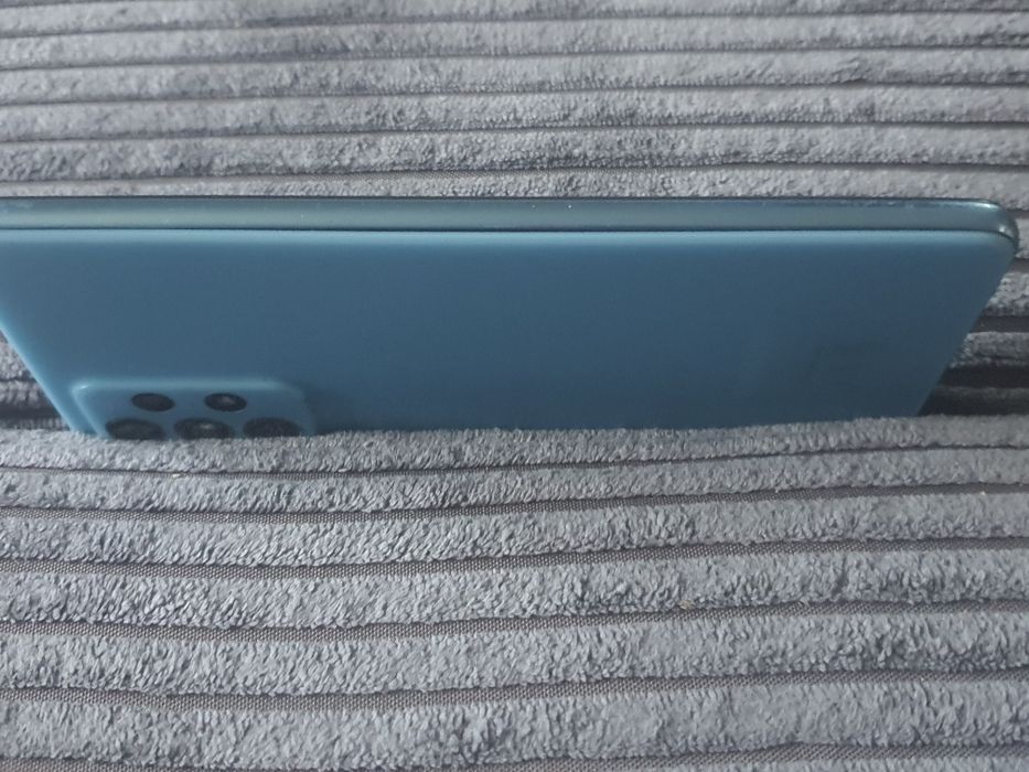 Samsung Galaxy A52 – pentru piese / reparație.