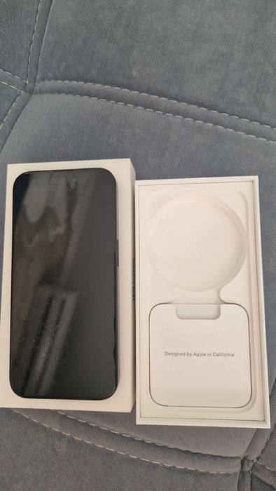 IPhone 15 pro 256 gb