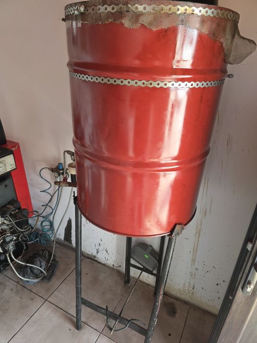 Centrala cu injectoare combustibil lichid
