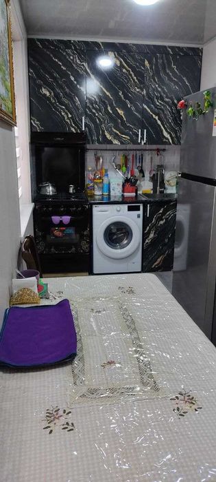 Янгиюль 1ком 3/4 срочно