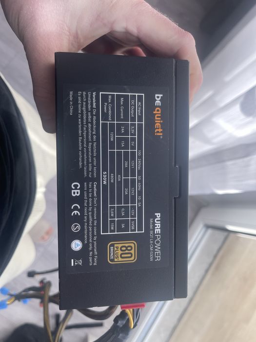 Sursa PC / calculator bequite 530w semi-modulara
