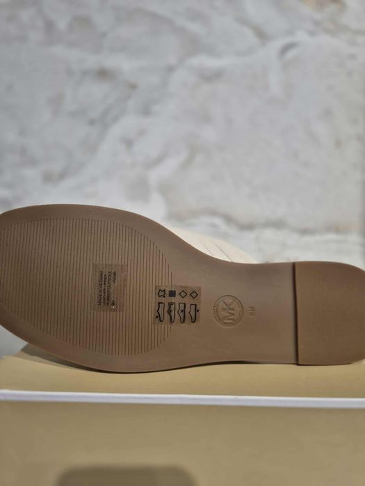 Чехли Мichael Kors