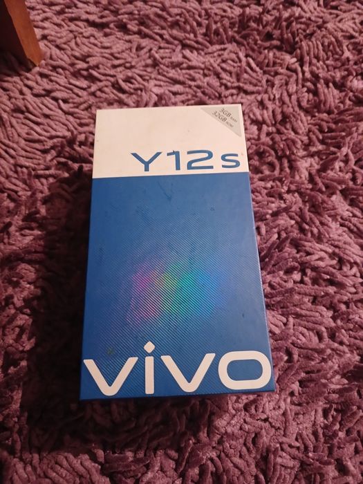 Продам телефон виво