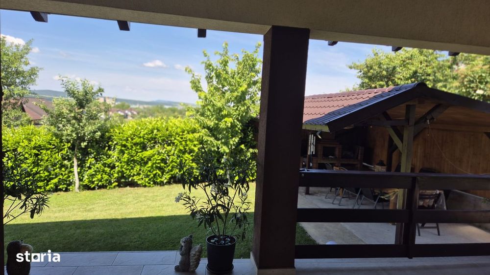 Casa pe un singur nivel, Criseni