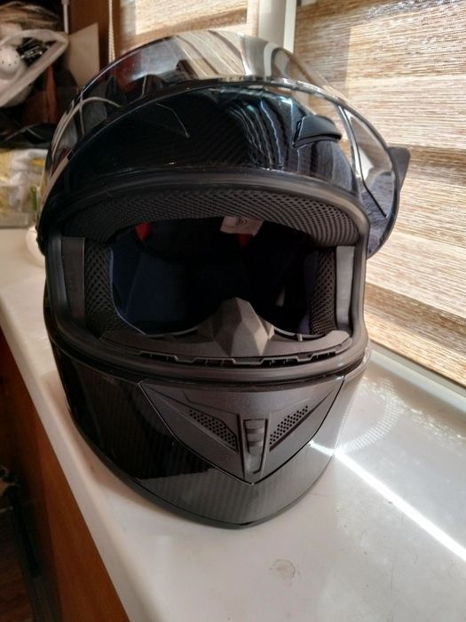 Продам шлем мотоциклетный