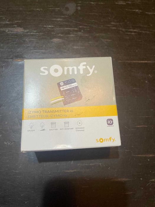 Micro-transmitator SOMFY 1822609 io Izymo pentru controlul luminii