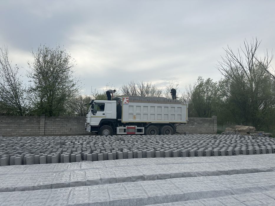 Шлакоблок строительный