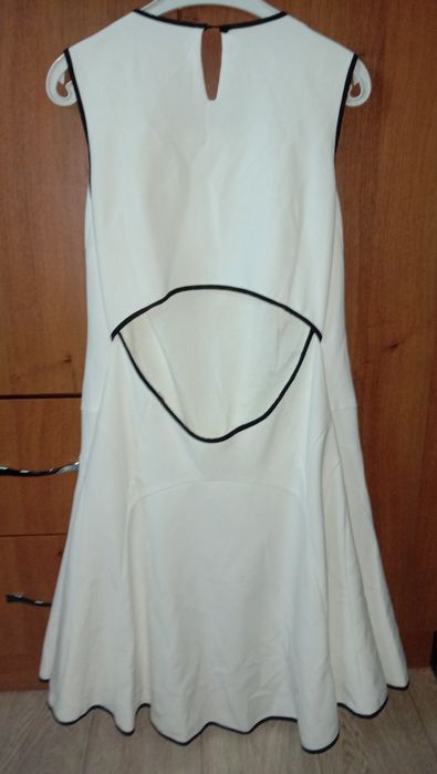 Продам платья, размеры разные