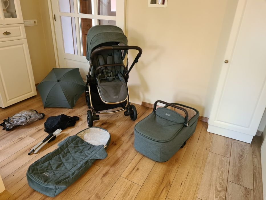 Carucior Mamas&Papas Strada 2 in 1 ca si nou