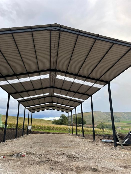 Confectionam structuri metalice in ateliere cu sudori profesionisti si