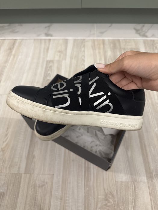 Calvin Klein оригинальные слипонны