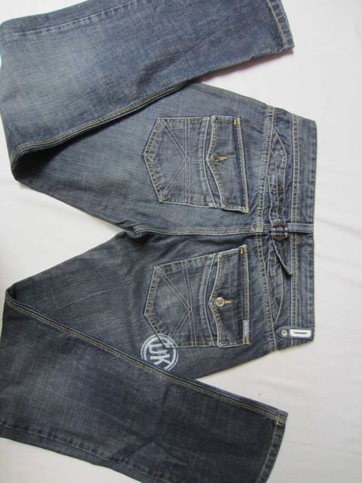 Blugi De Kuba, mas.30,Talie=78cm,Lung=105cm,croiala dreapta