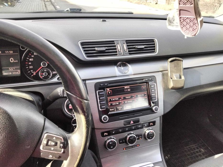 Volkswagen Passat Break (2012) - Dotări complete