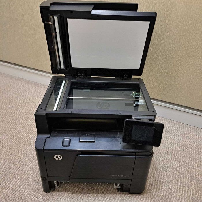 Принтер HP LaserJet Pro 400 M401dn
