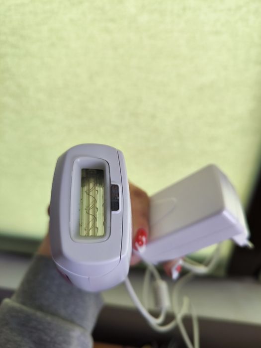 Продавам фотоепилатор