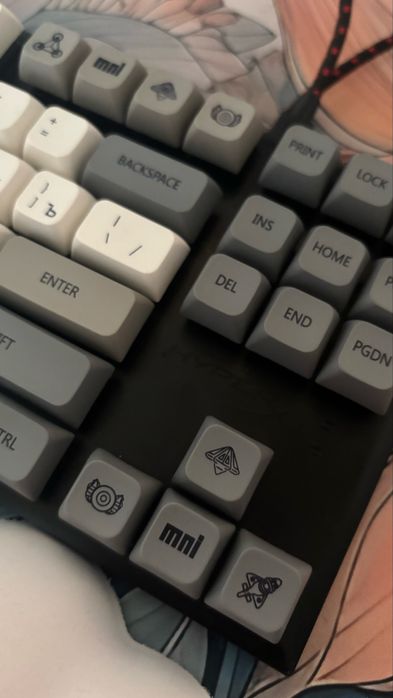 Клавиатура HyperX