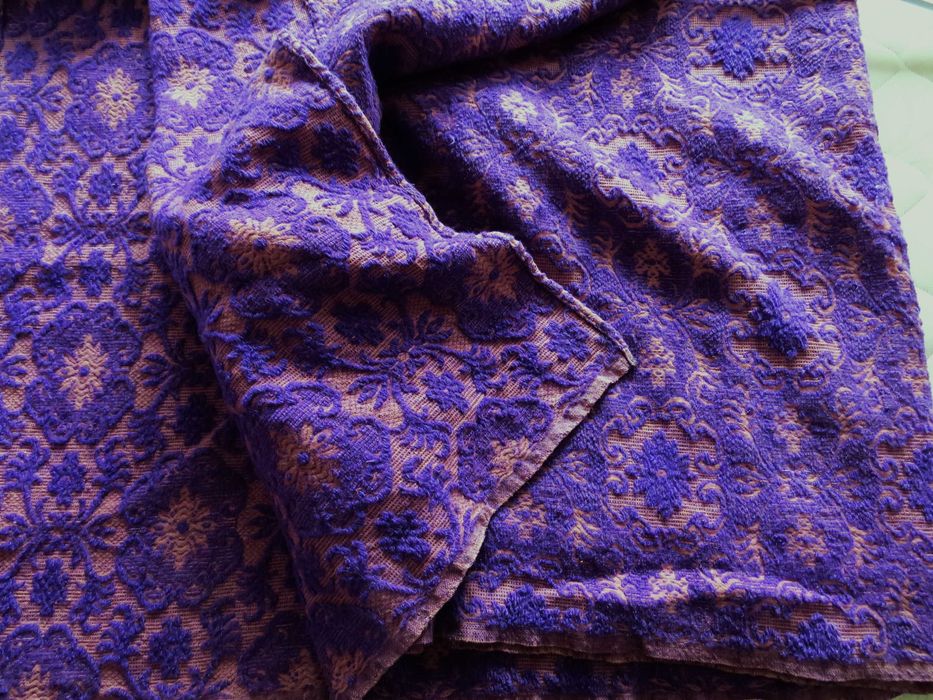 Покривки, кувертюри, вълнени