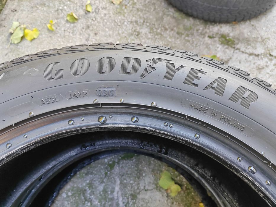 235/55/18 2бр.Good Year Зимни гуми