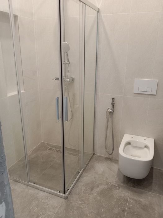 кафельщик,сантехник