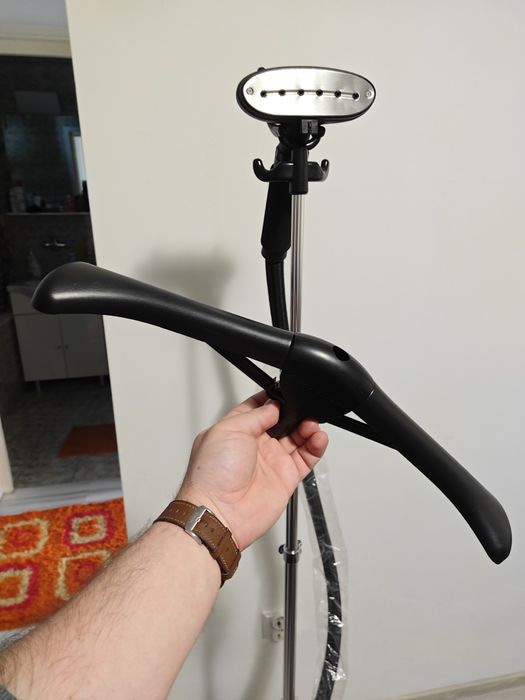Aparat de calcat vertical SteamOne