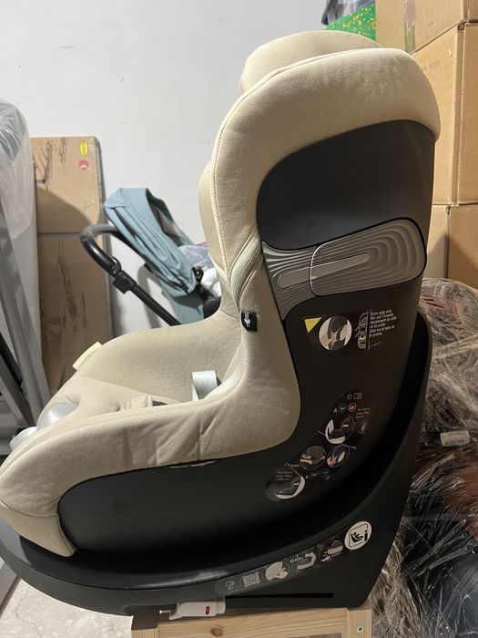 Детско столче за кола Cybex Sirona S i-size с база