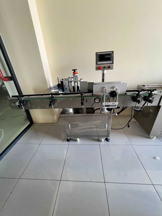 etiketka yopishtirish uskunasi оборудование для этикетирования