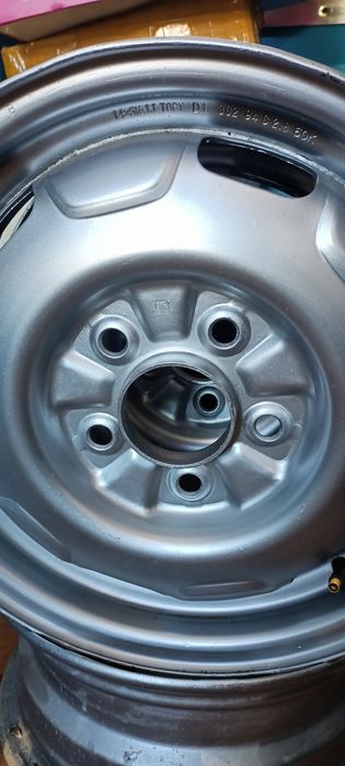 Продам диски на 15 и на 14