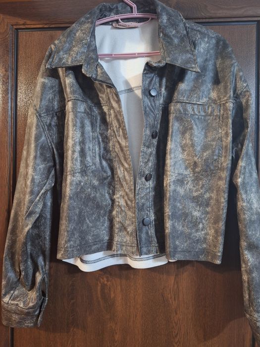 Сет от кожено яке и дънки