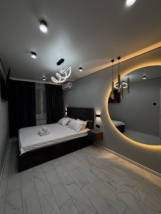 Люкс квартира жалға беріледі.