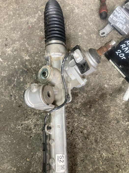 Toyota Rav 4 XA50 2.5i Hybrid 2020 година Кормилна Рейка