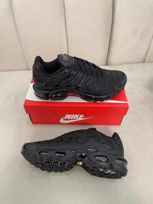 Nike Air Max TN Plus Triple Black 36,37,38,39.40,41,42,43,44,45,46