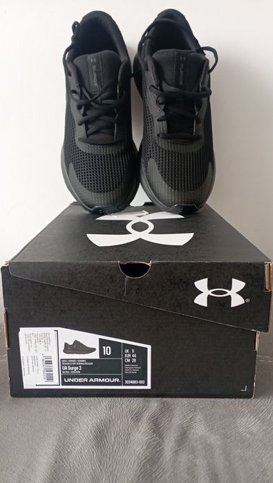 UNDER ARMOUR Спортни маратонки