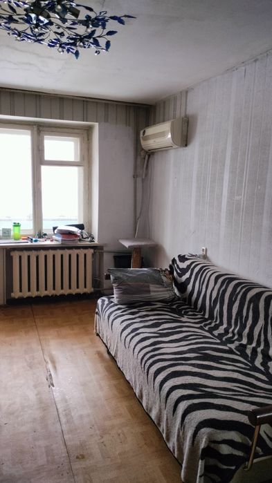 Продаётся 1-я комнатная квартира,  Школьник.