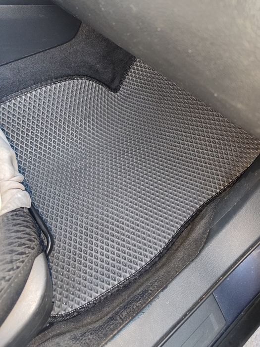 Subaru outback полики эва