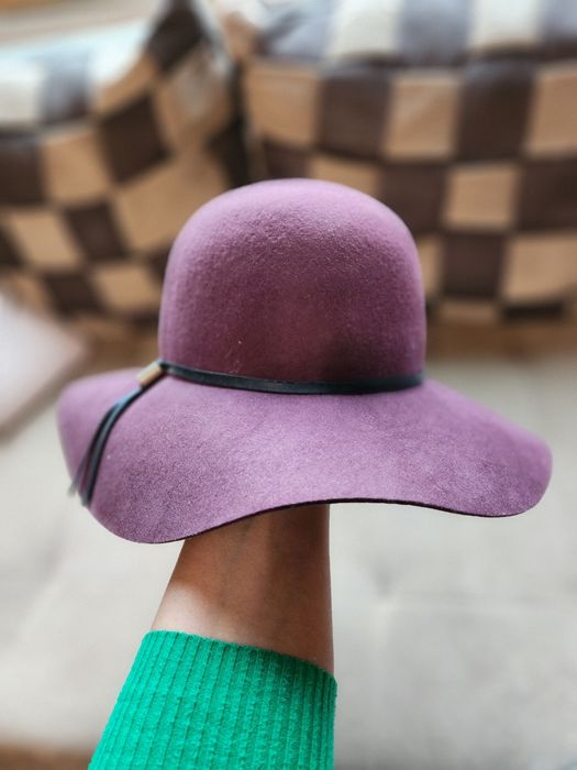 Дамска шапка H&M