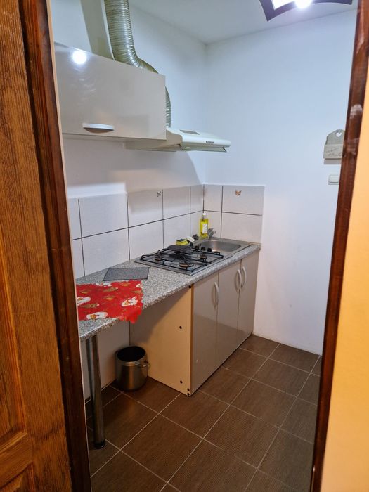 Garsoniera de inchiriat