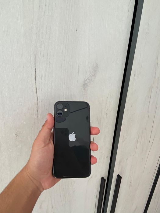 Iphone 11  128гб 84%