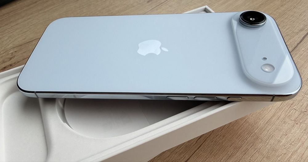 GSM Apple Iphone Air Blue 6.50 ", 256 GB, RAM 12 GB, 48 MP, 5G