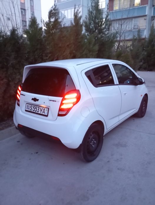Chevrolet  spark