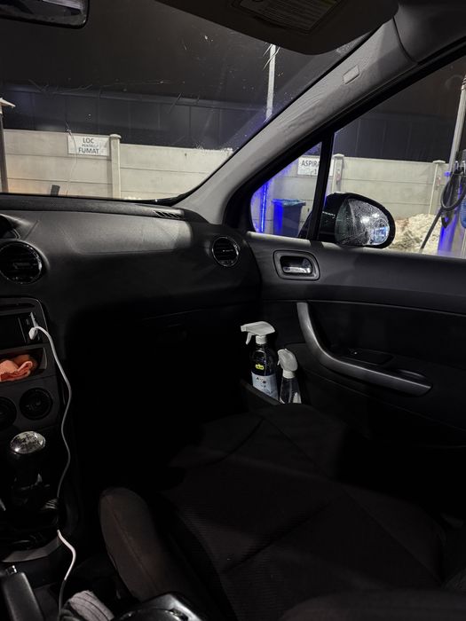 Peugeot 308 1200€ negociabil