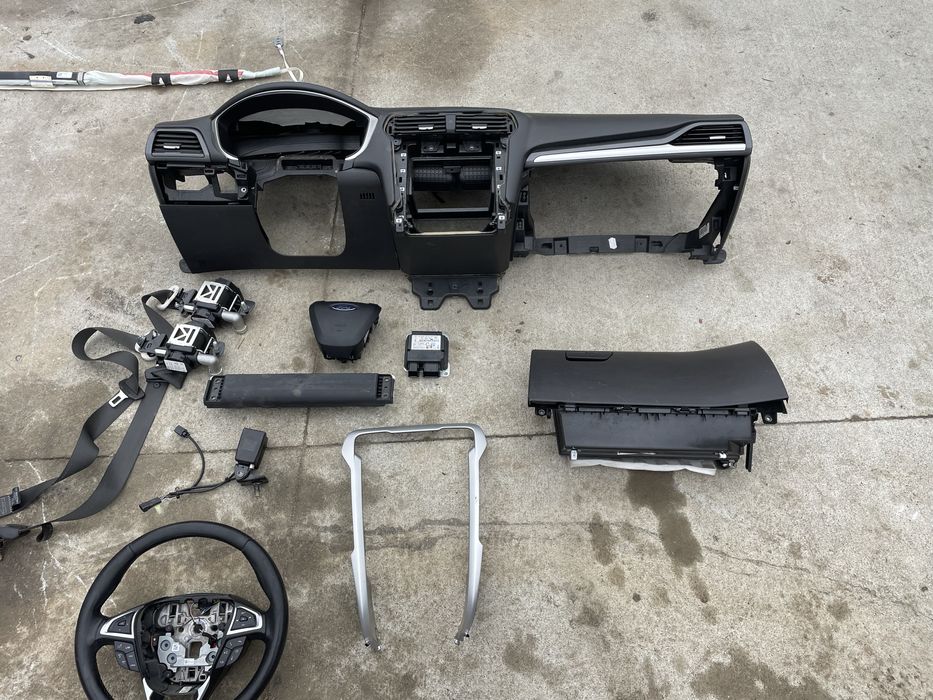Kit airbag Ford Mondeo Mk5 Plansa bord Centuri airbag sofer pasager