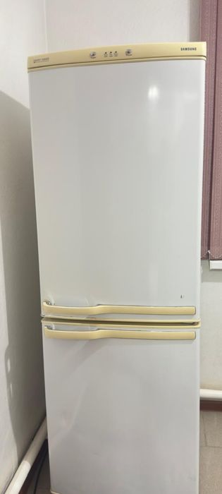 Холодильник самсунг