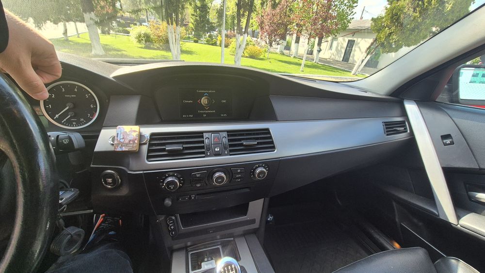 BMW E60 523i manual 6 trepte 107.000 km M-Pachet din fabrica