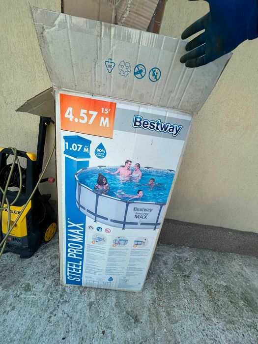 PISCINA CURTE 4,75M DIAMETRU ( Foarte mare )