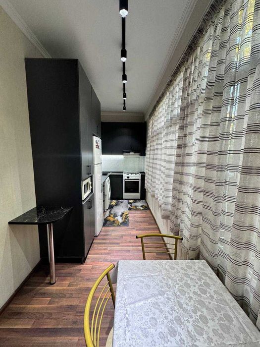 ул.Ш.Руставели Аския 2-комн 2/4 53 м² кирпич ремонт меб/тех арендатор